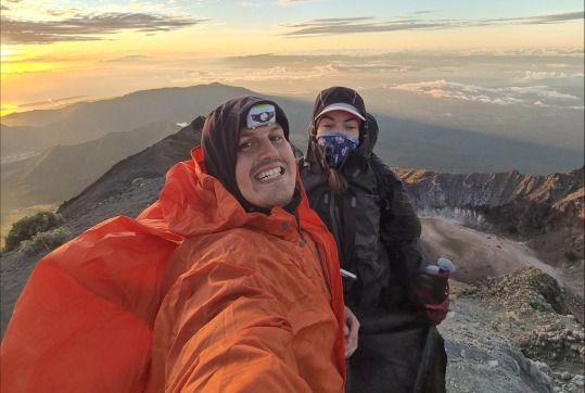 lombok-vystup-na-sopku-rinjani-s-viktorom-deveckom-audioblog-ck-victory-travel