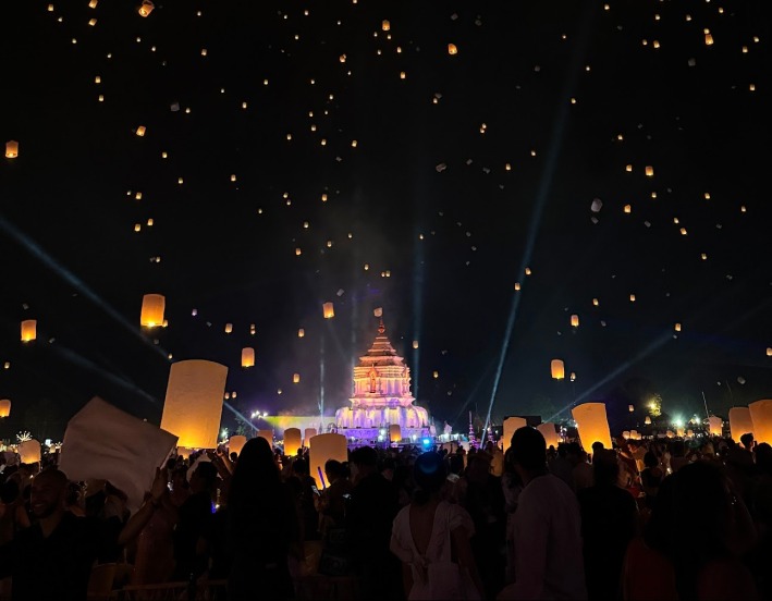 severne-thajsko-a-festival-lampionov-yi-peng-simona-gavalcova-audioblog-ck-victory-travel